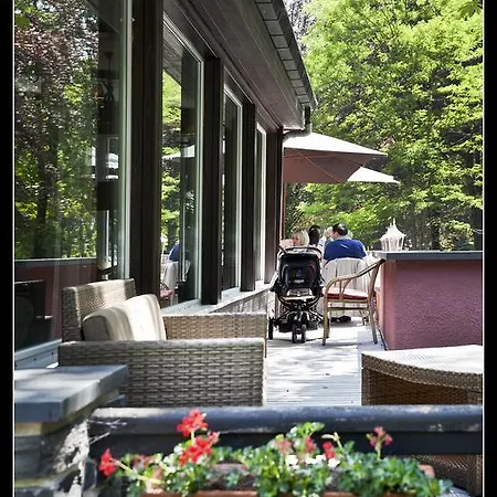 ホテル オーベルジュ デ ラ ガイシェル