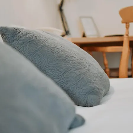 ホテル オーベルジュ デ ラ ガイシェル Gaichel