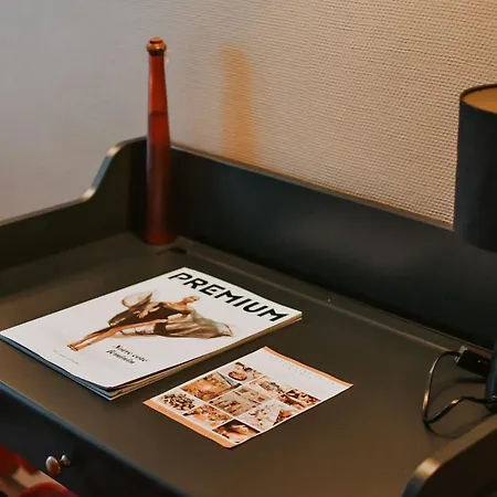 De La Ξενοδοχείο 3*