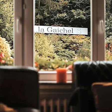 Hotel De La 3*