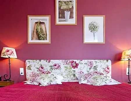 فندق De La 3*